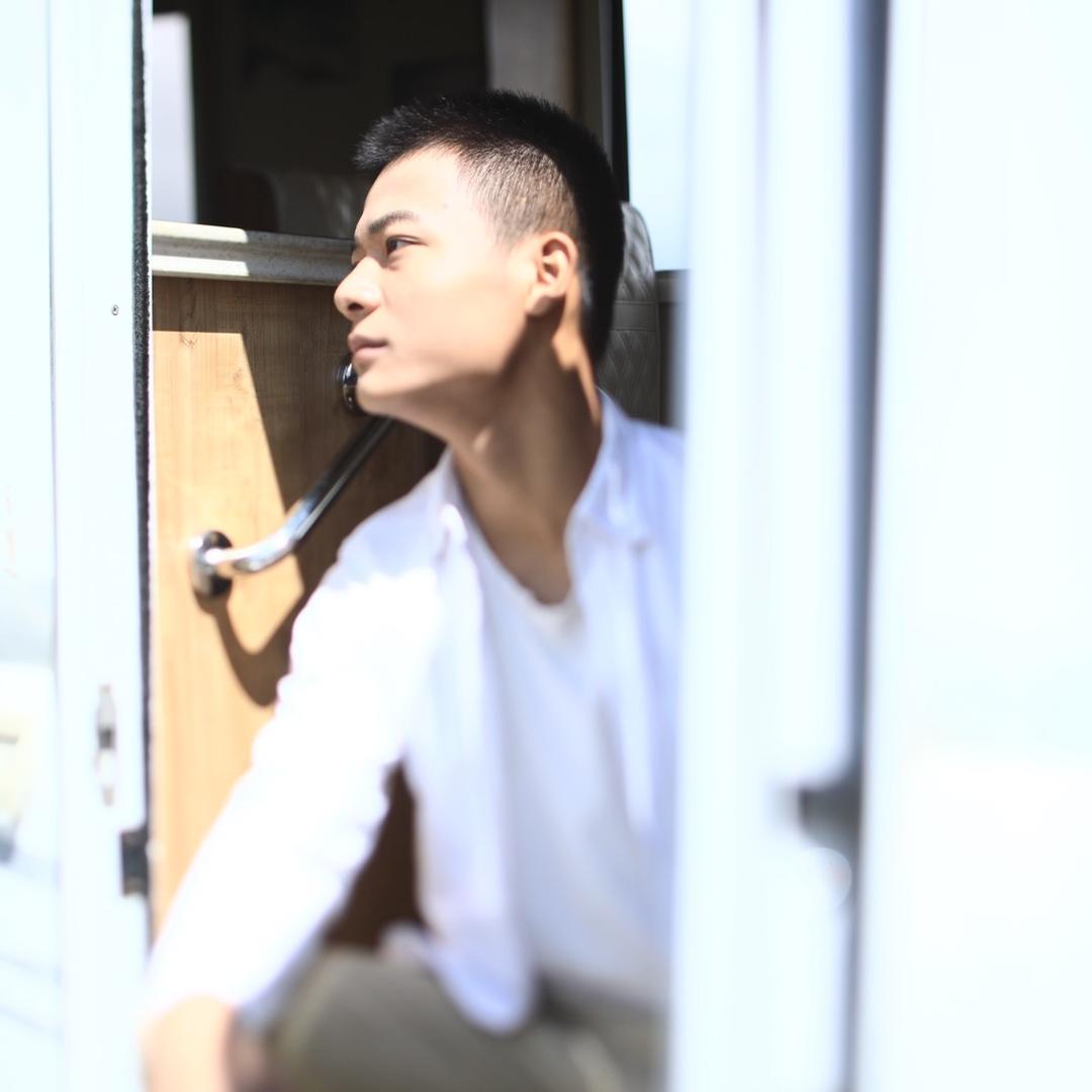 广东新会沐辰红木家具厂