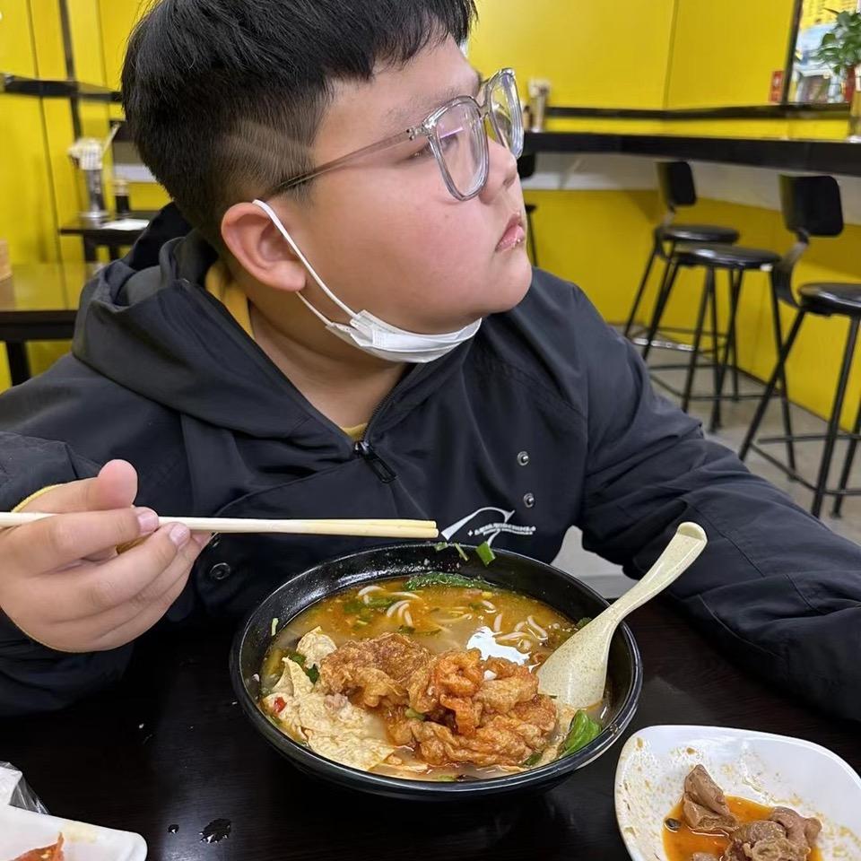 平头哥🦨（专业木工团队）