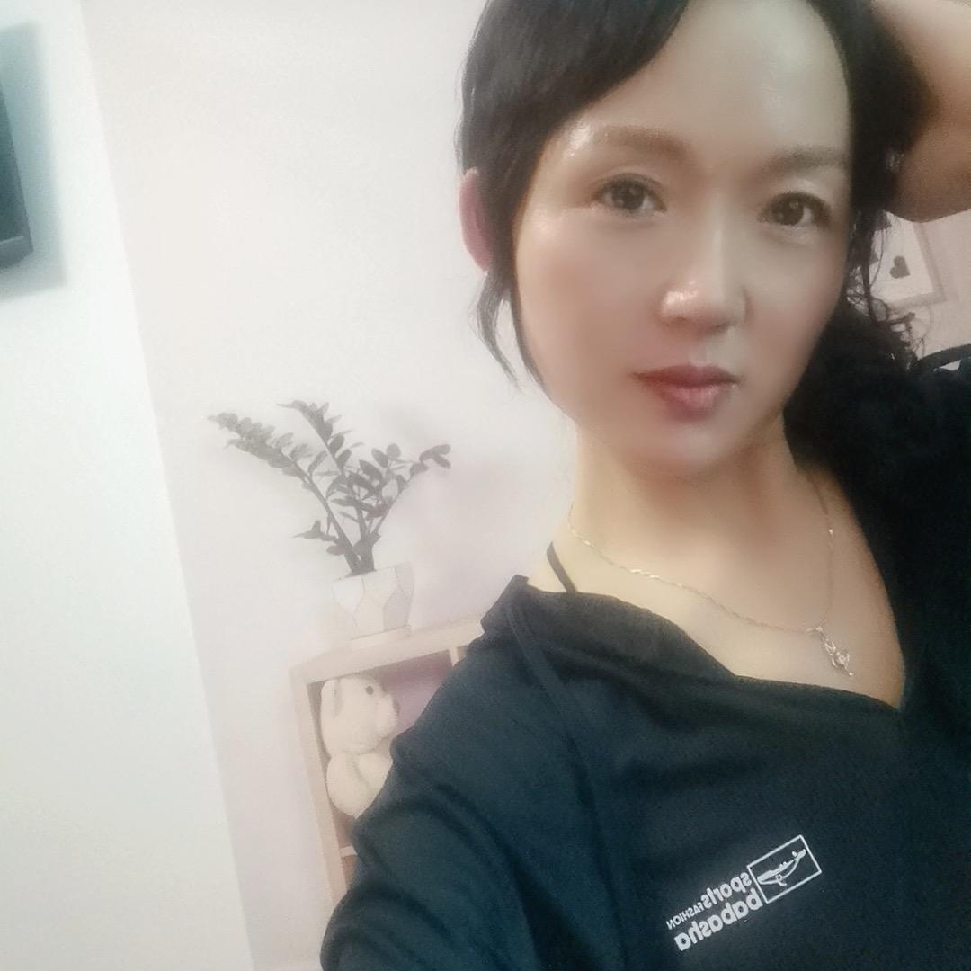 芳芳✌️