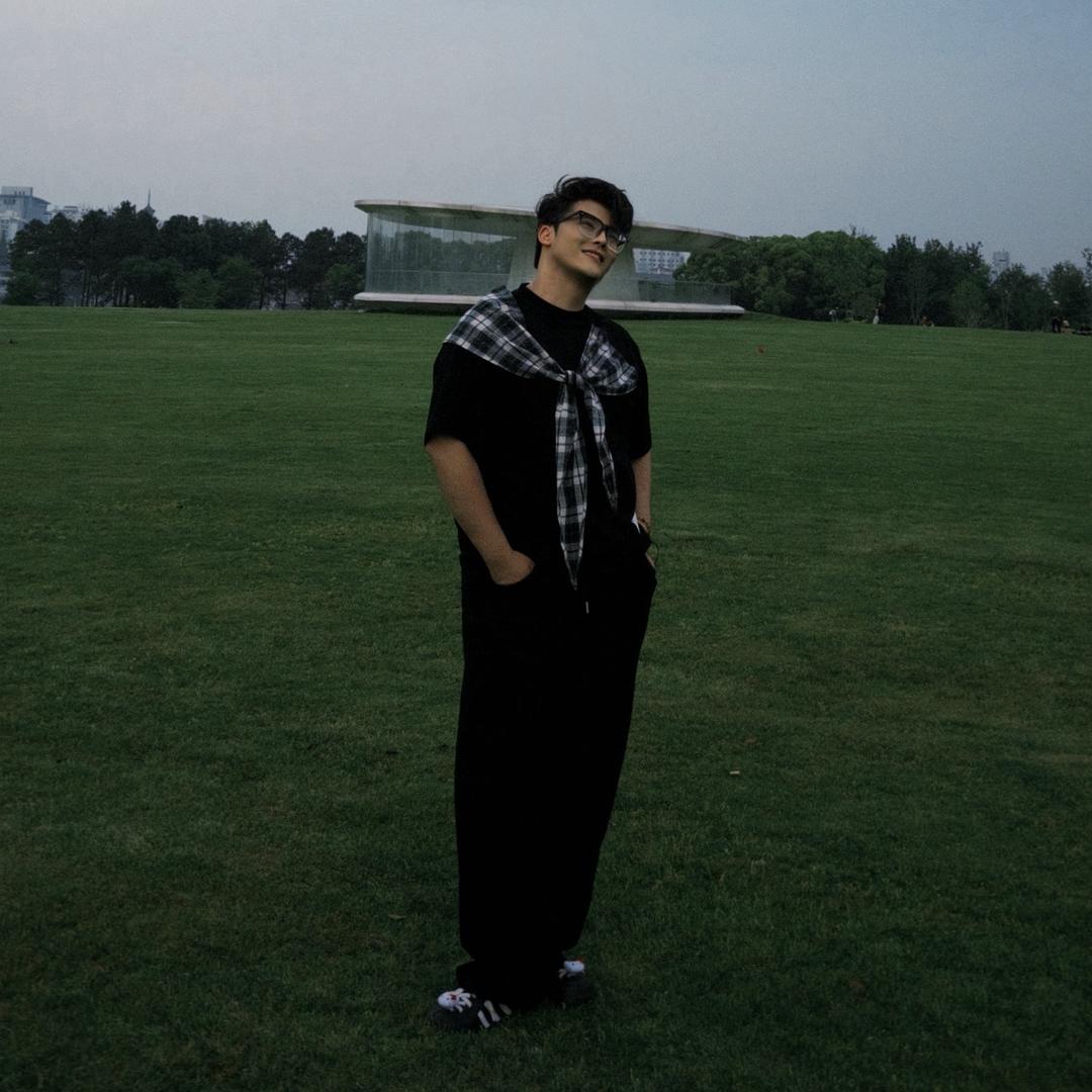 噜噜有200斤（显瘦版）