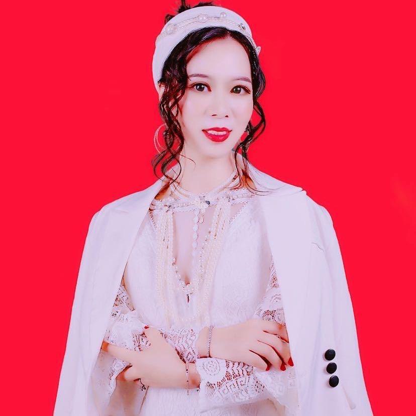 哈哈哈密雪