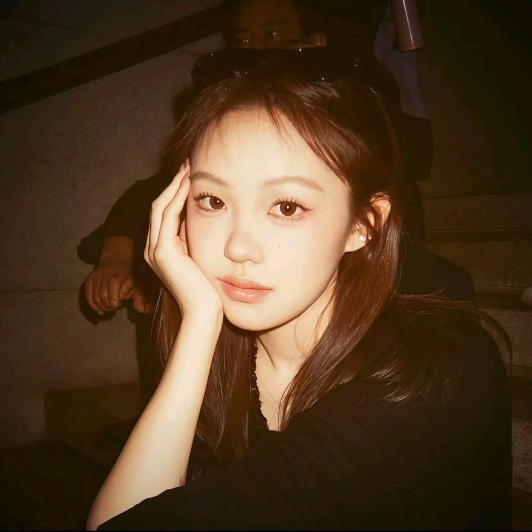 花花.