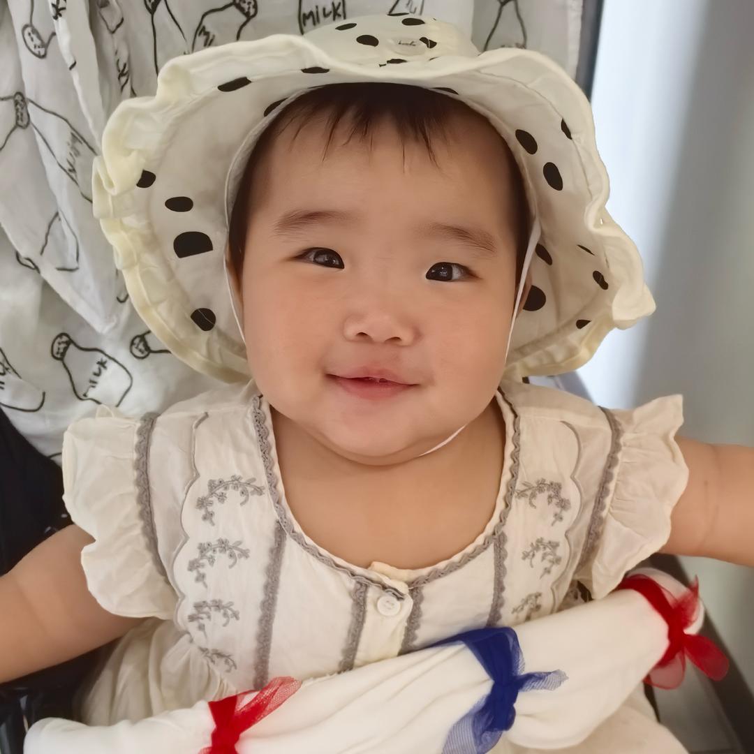 茜茜小公举