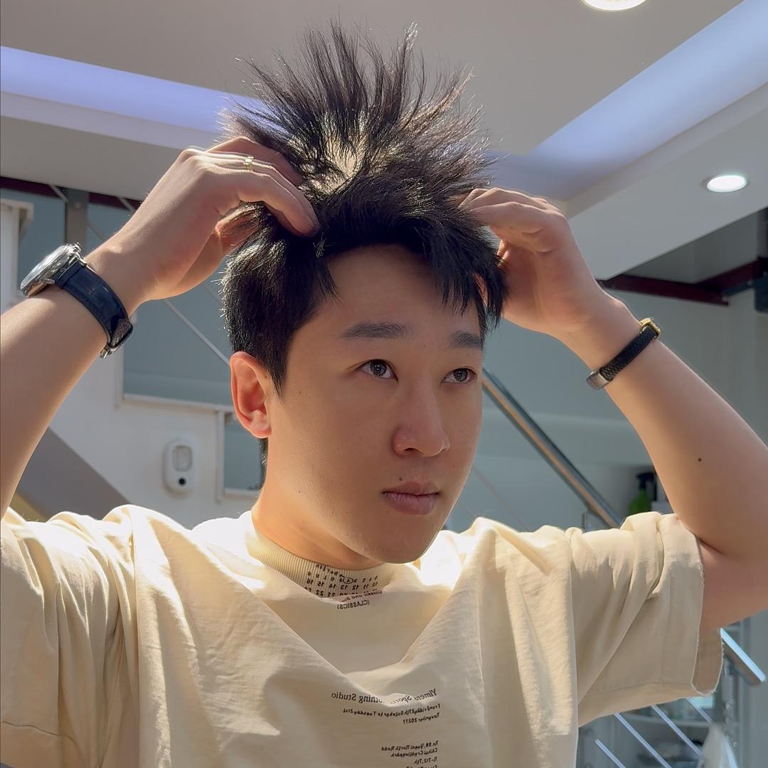 冰城阿润戴假发