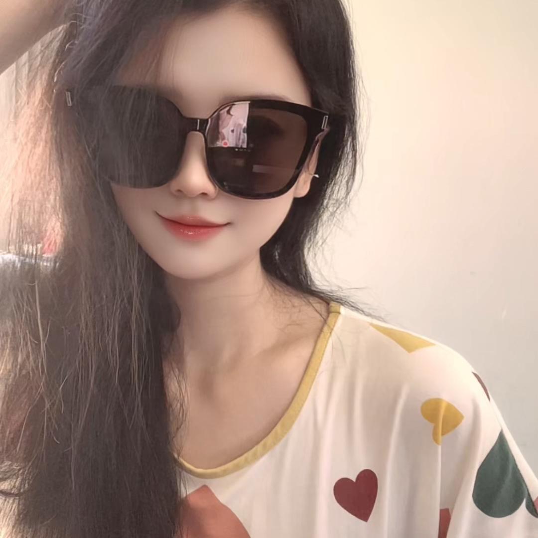 雅雅🥑（等一束光）