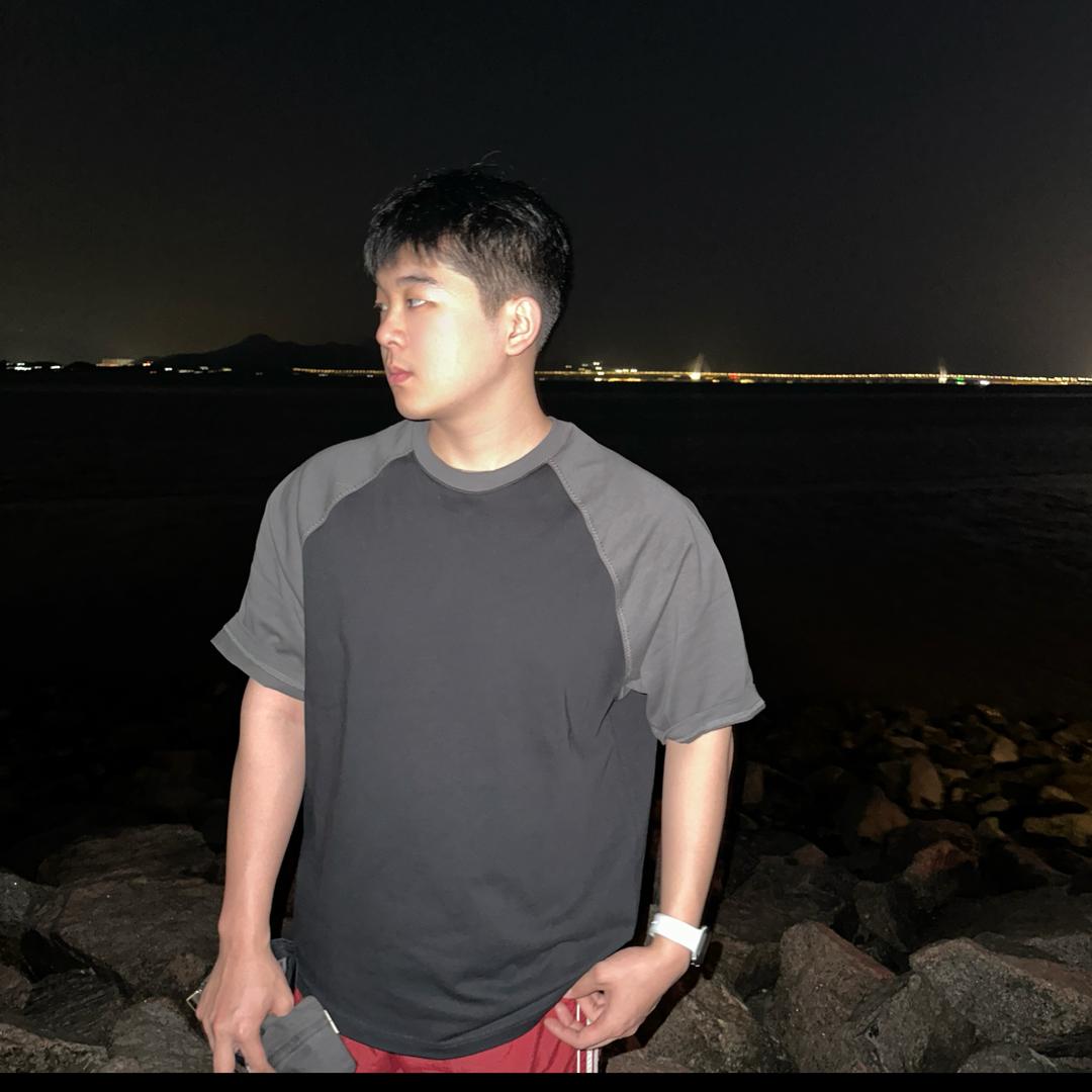 赵嗯哼