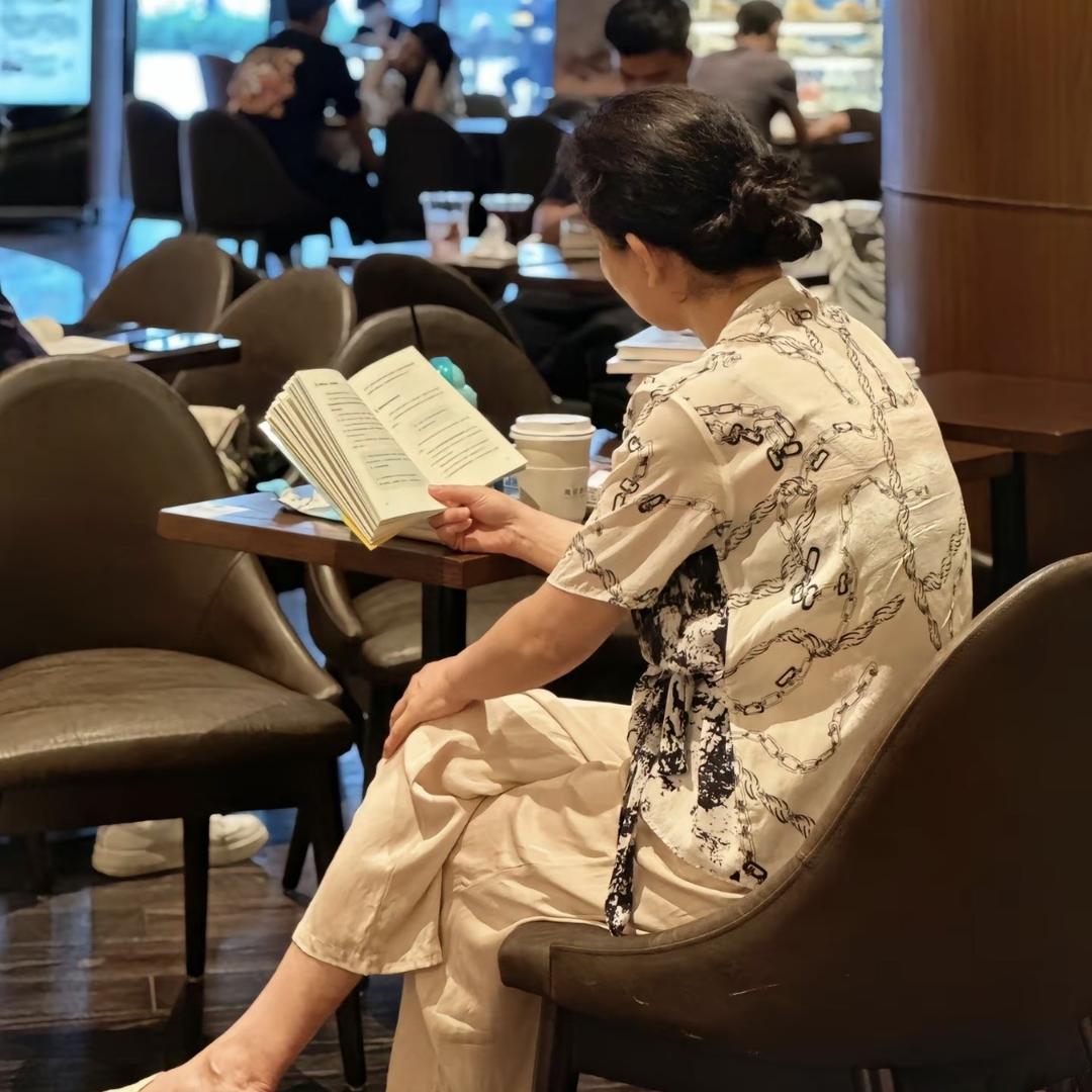 曹院长-长伴教育