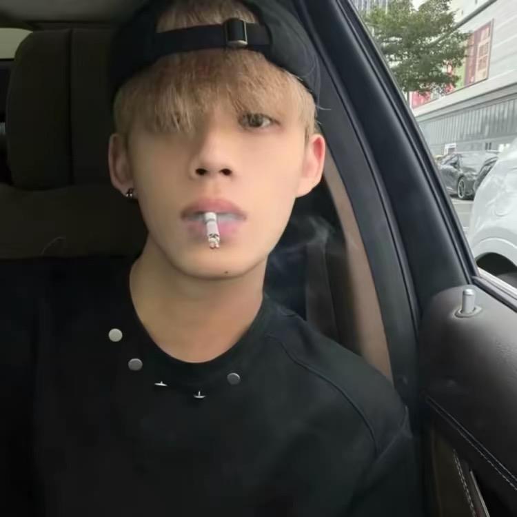 傏伯唬