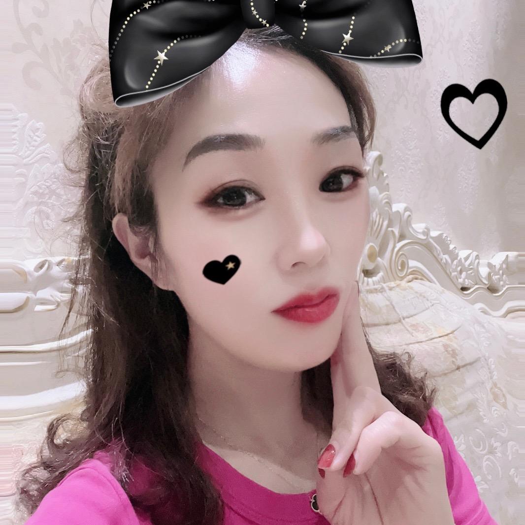 潢川郁香妃时尚女装