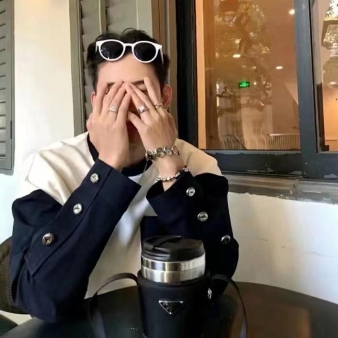 王昊 🚶🏻‍♂️