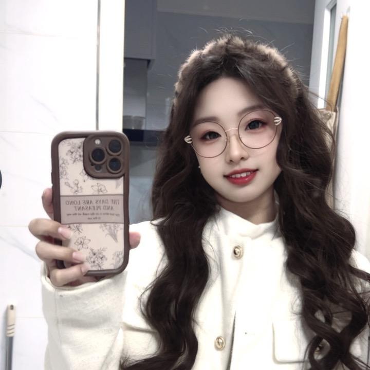 今天小酒包哭了没🍾