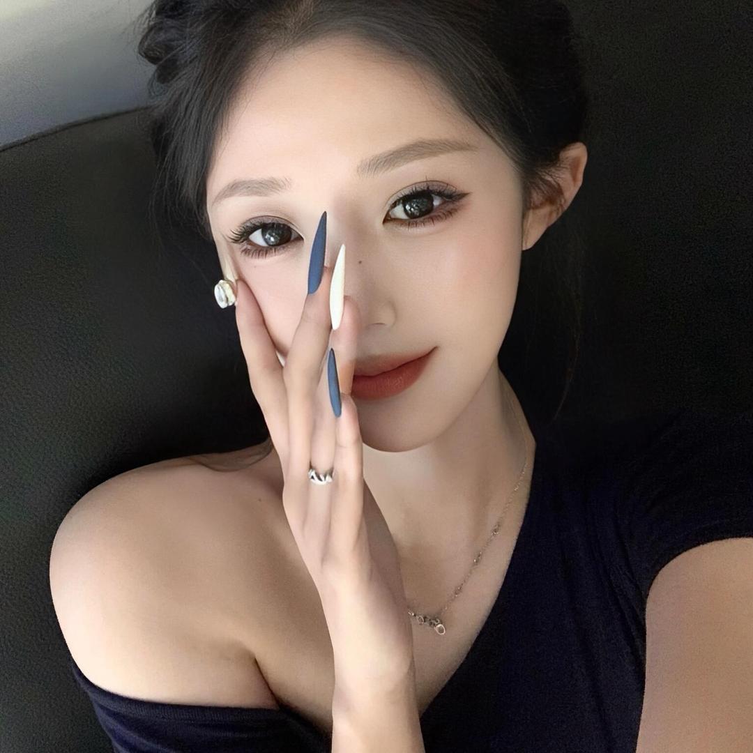小欣