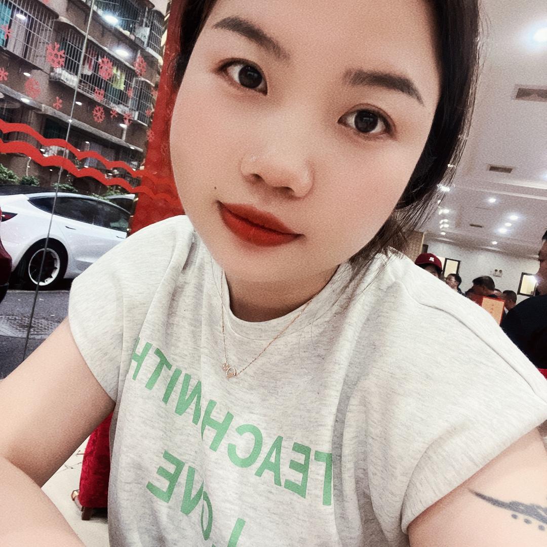 贵阳美睫珊艺美伊伊
