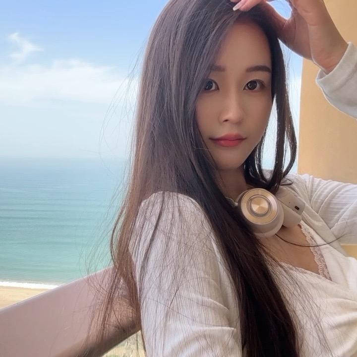 田田.