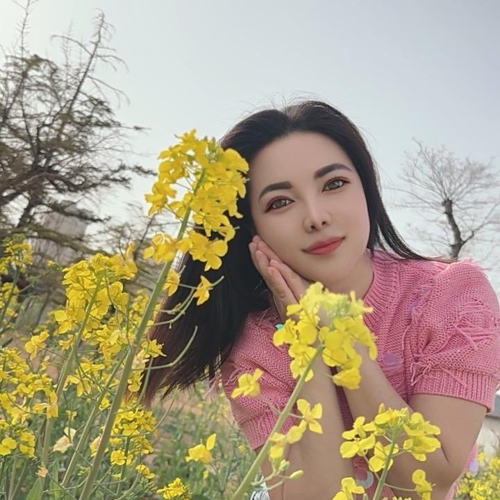 丹丹《12月24日生日庆下午2点》