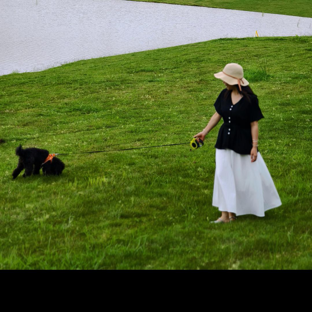 周菇凉丫⁶⁸⁶