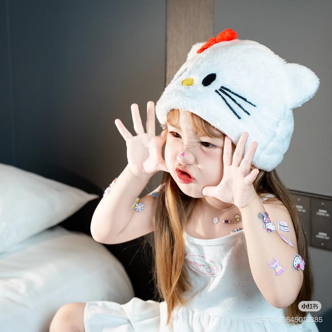 诗诗✌️