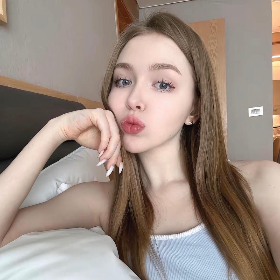 𝙄𝙞𝙞𝙤𝙫𝙚𝟳.