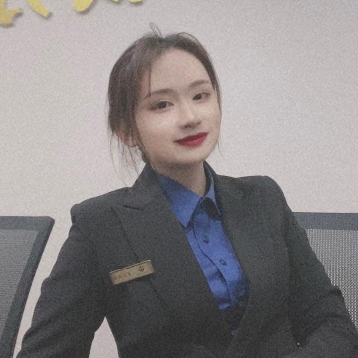 万联地产•章玲