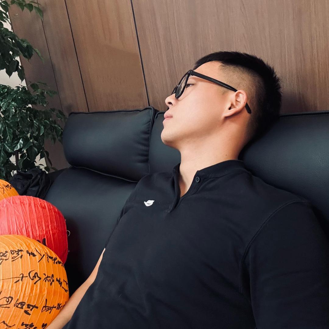 孙哈哈⚜️
