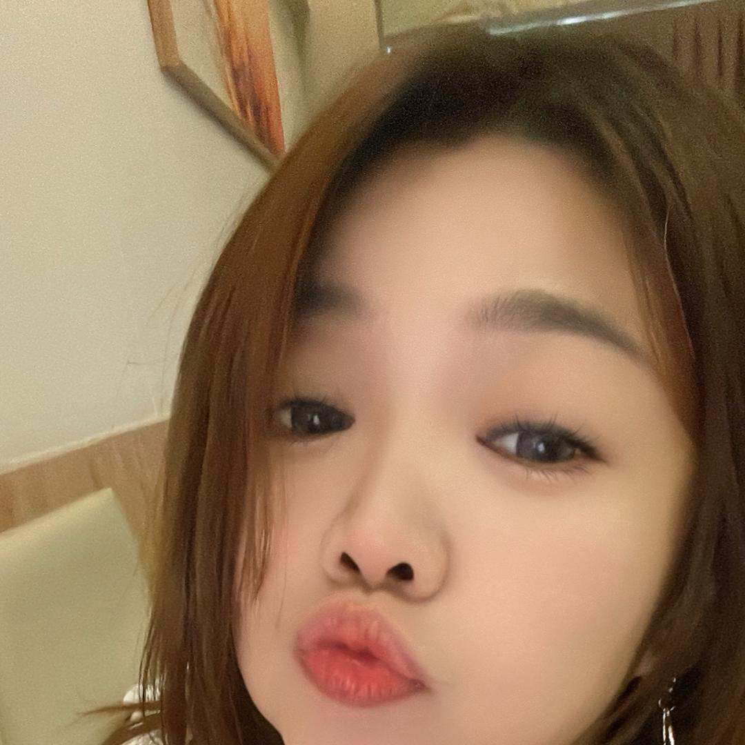 樱桃爱吃喝