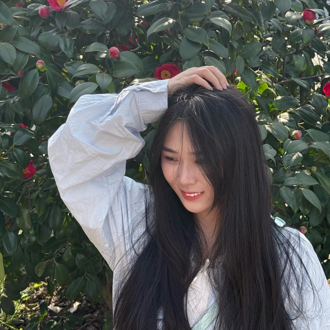 暴躁洋娃娃👑🦋🐣