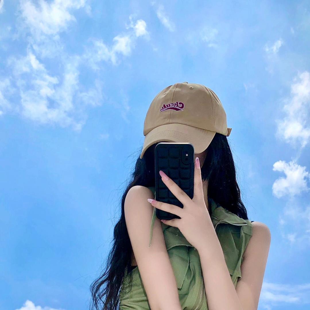 是雯雯吖