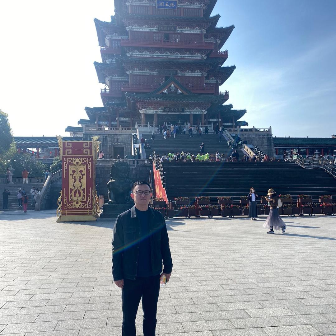 乘龙汽车4S店杨东国