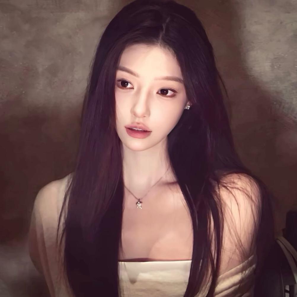 好运女人ㅤ ㅤ ㅤ ㅤ ㅤ ㅤ