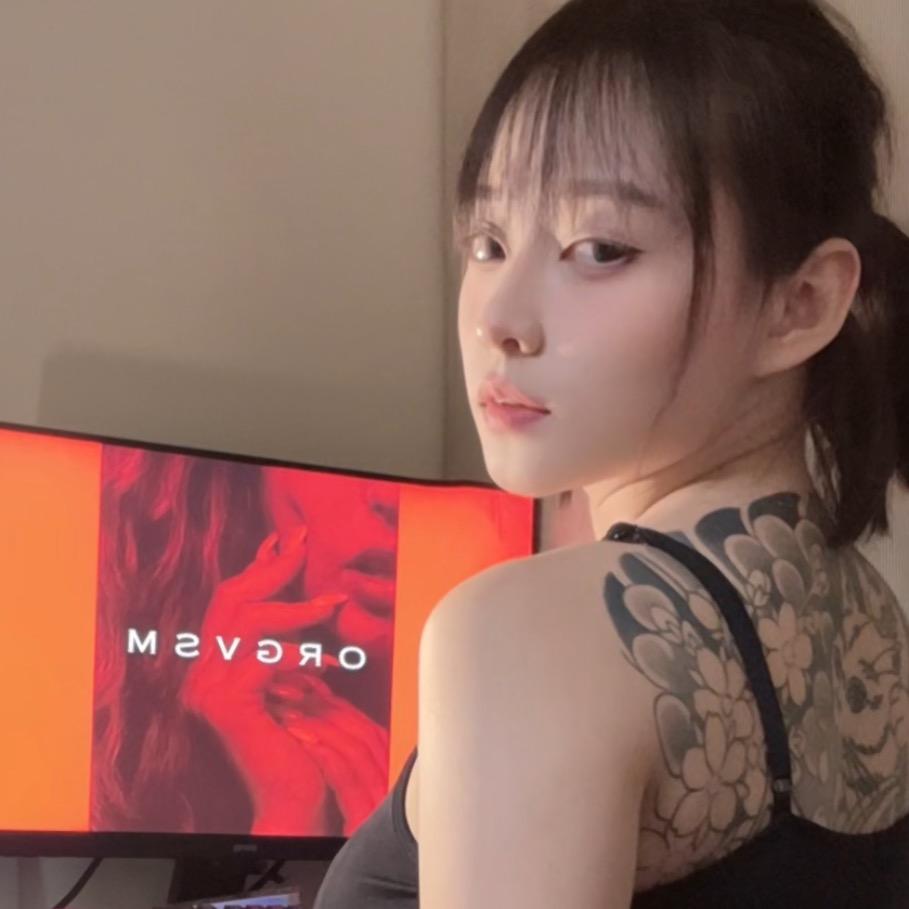 何小万（唯一帳號