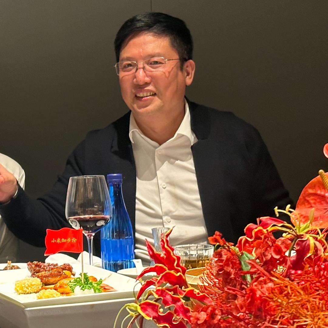 王嘉卫餐饮管理有限公司