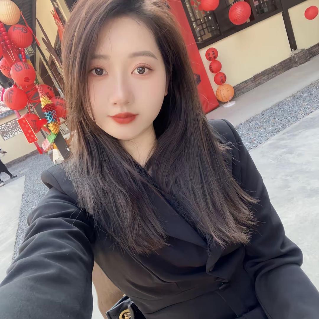 欣欣（一个人）