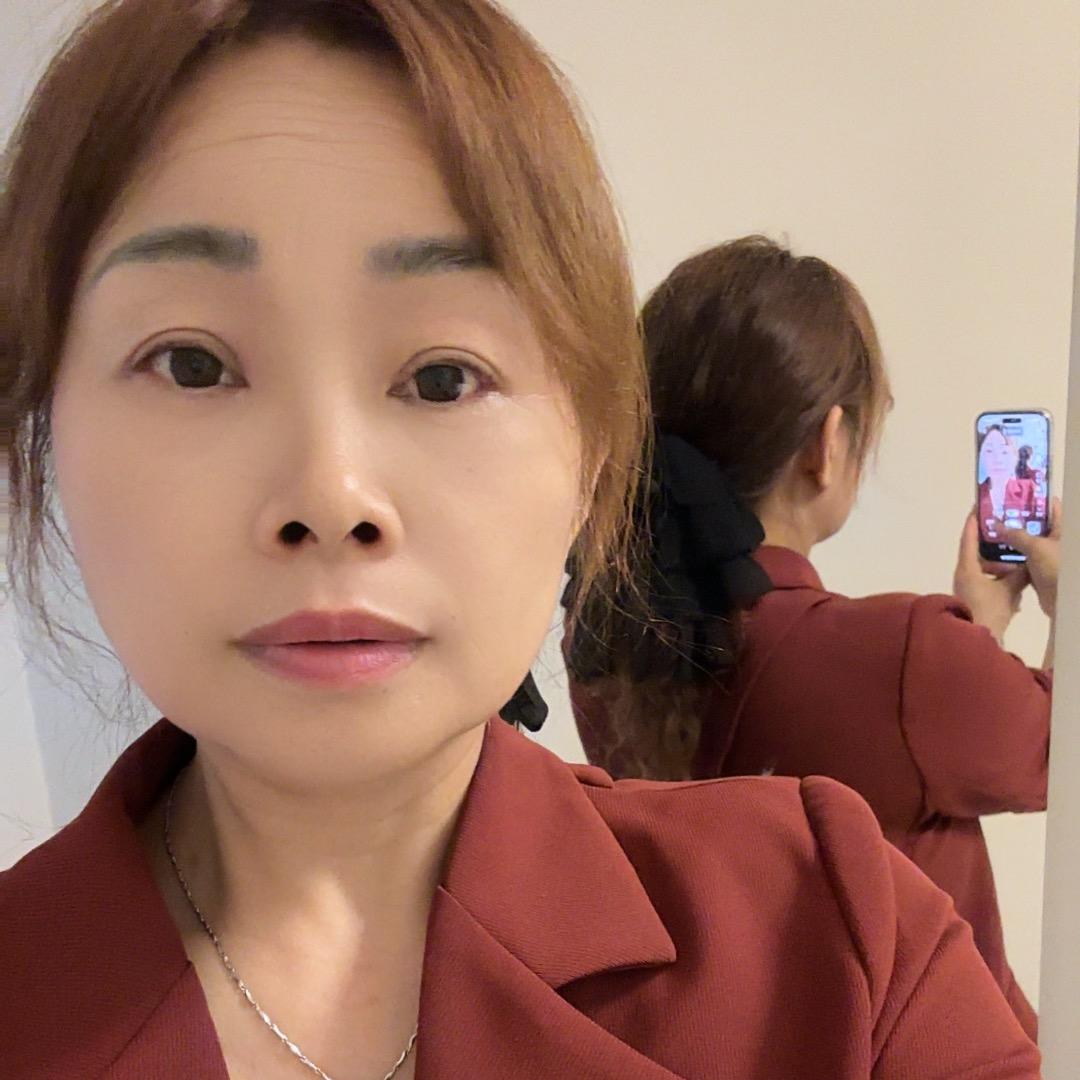 时尚牛仔（肖玉兰）