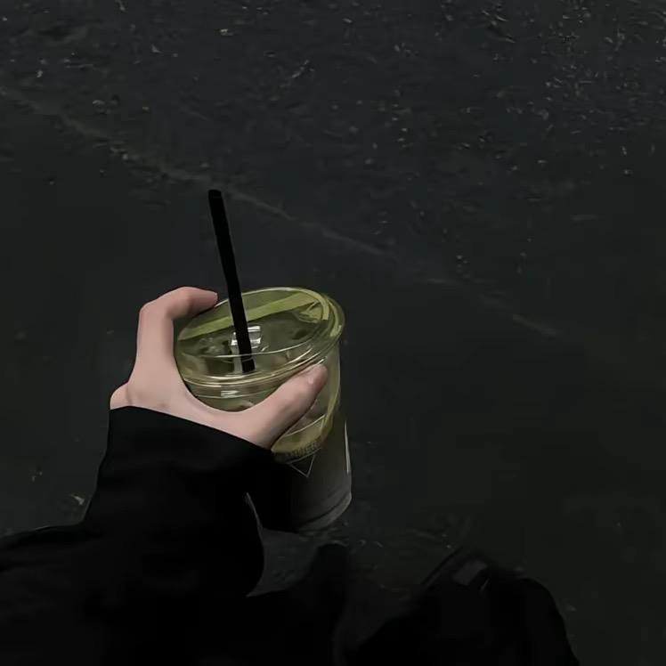 秋生.