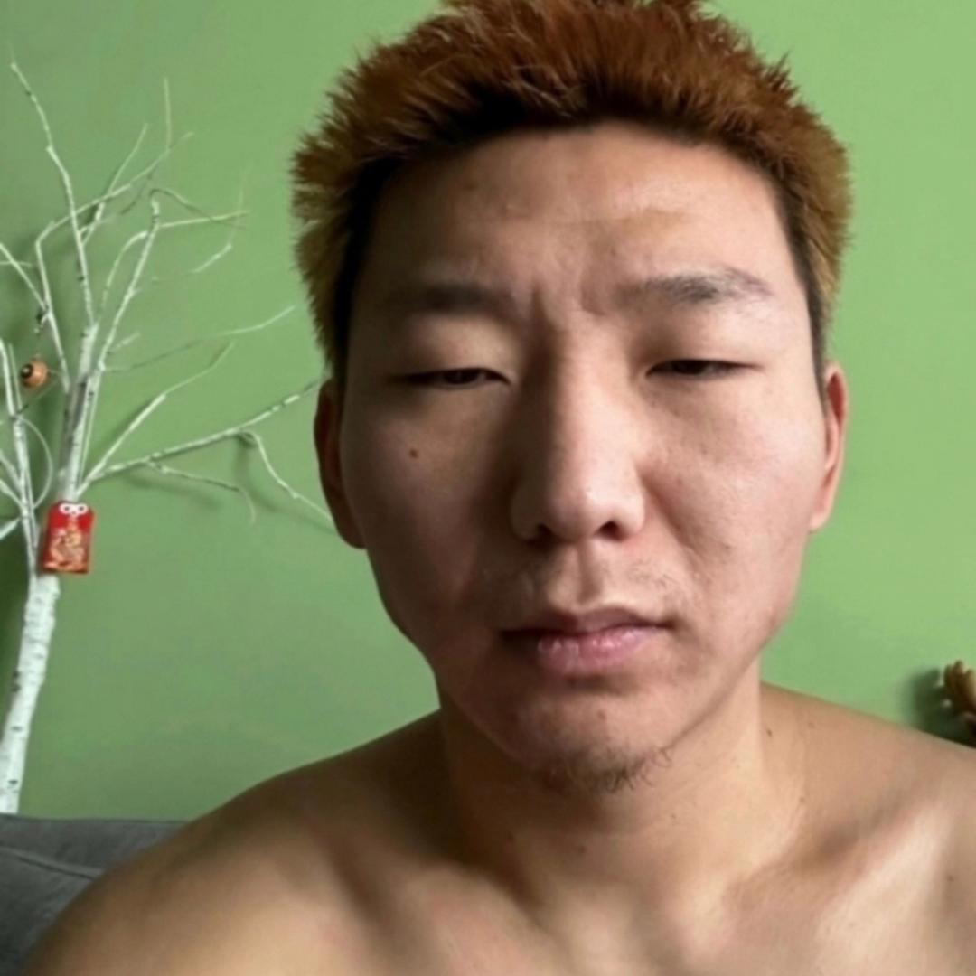 李宏伟
