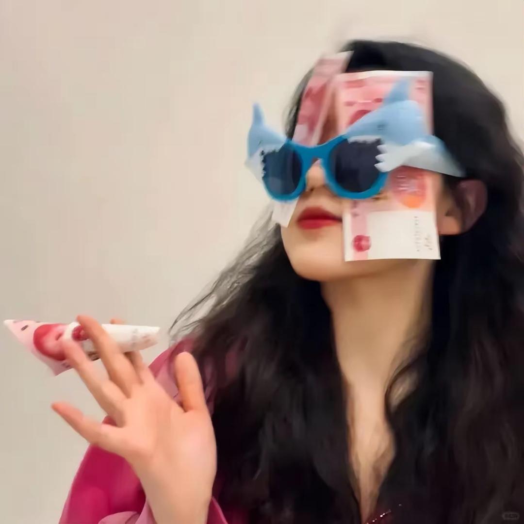 𝑪𝒂𝒏𝒅𝒚🐈‍⬛