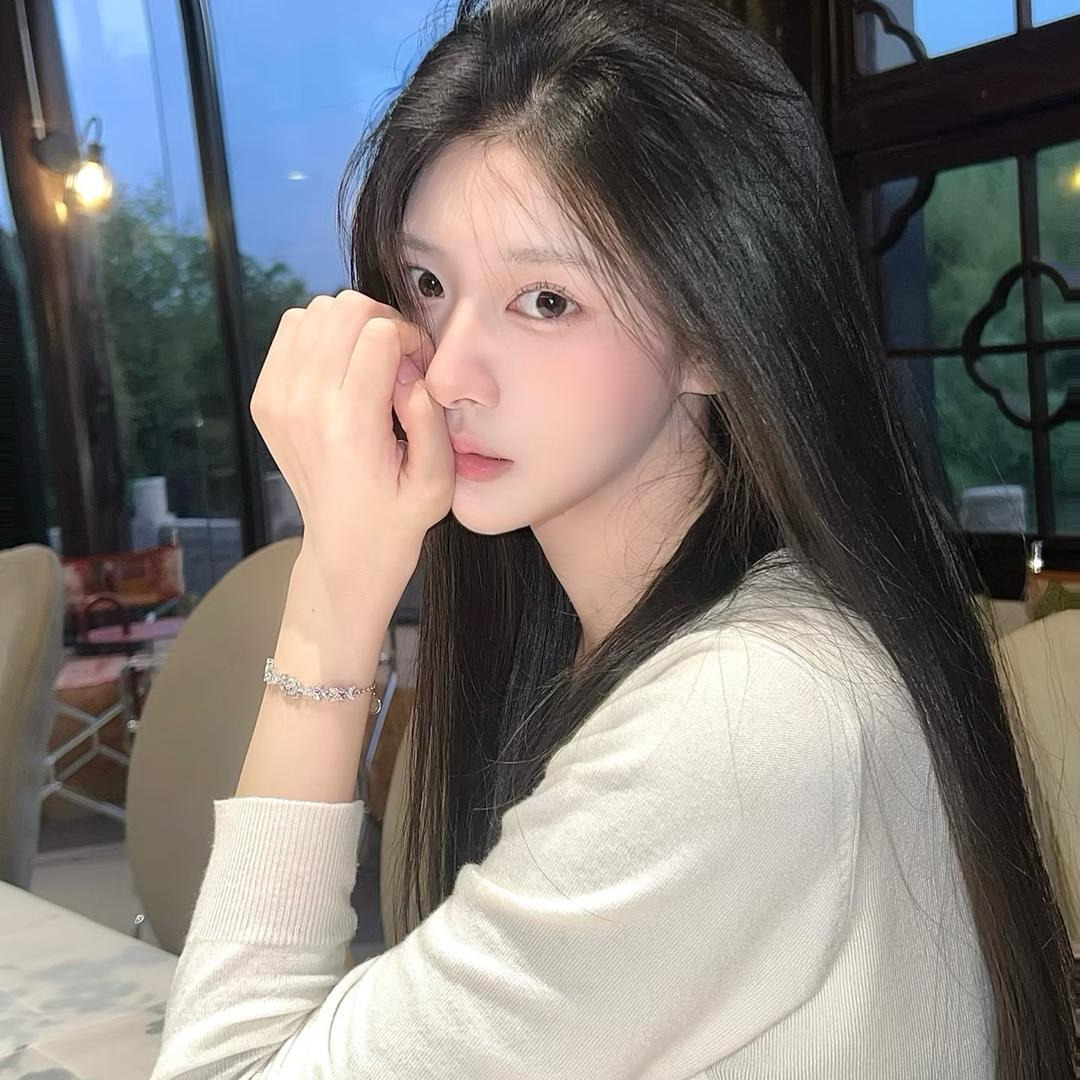 李沁桐