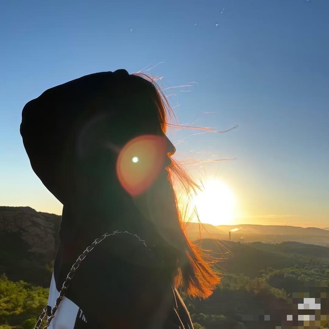 琳妮（单亲妈妈）