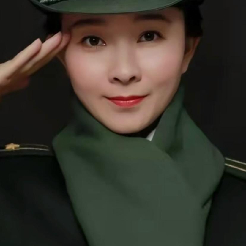 绿军装