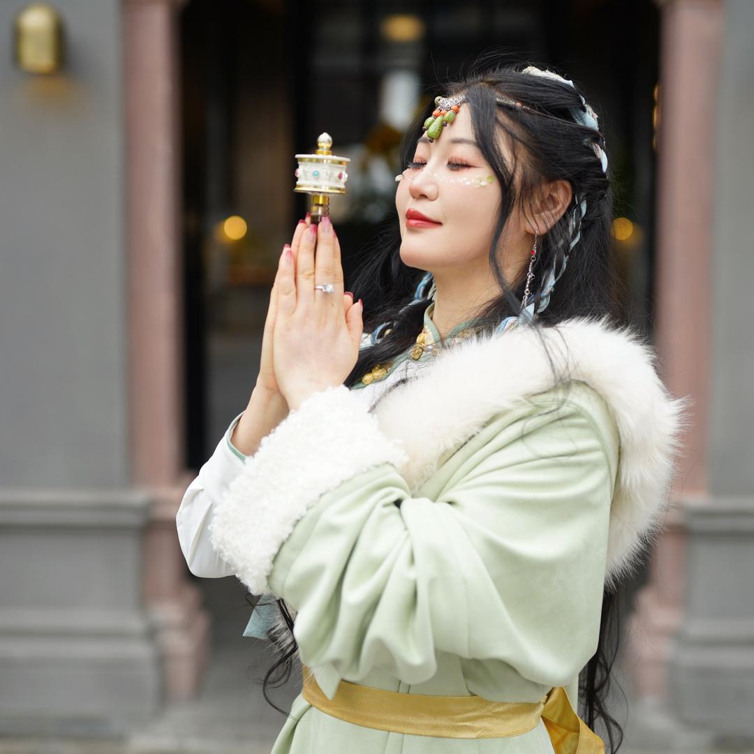 是晶姐呀