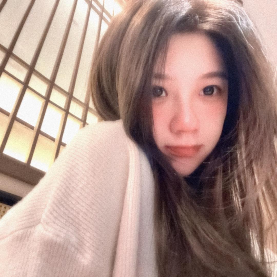 _甜崽小刘_