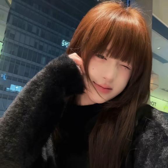 霸总的绯闻女友