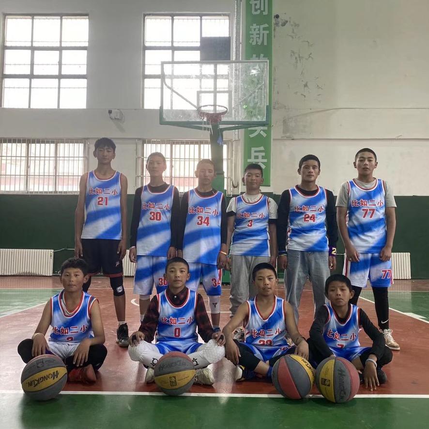 比如二小篮球🏀 助攻未来孩子
