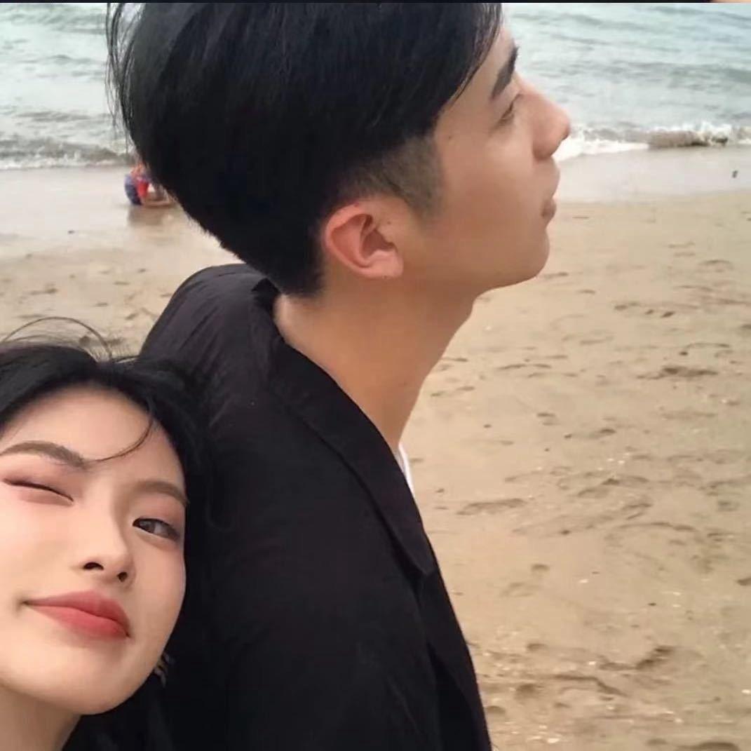 小s.
