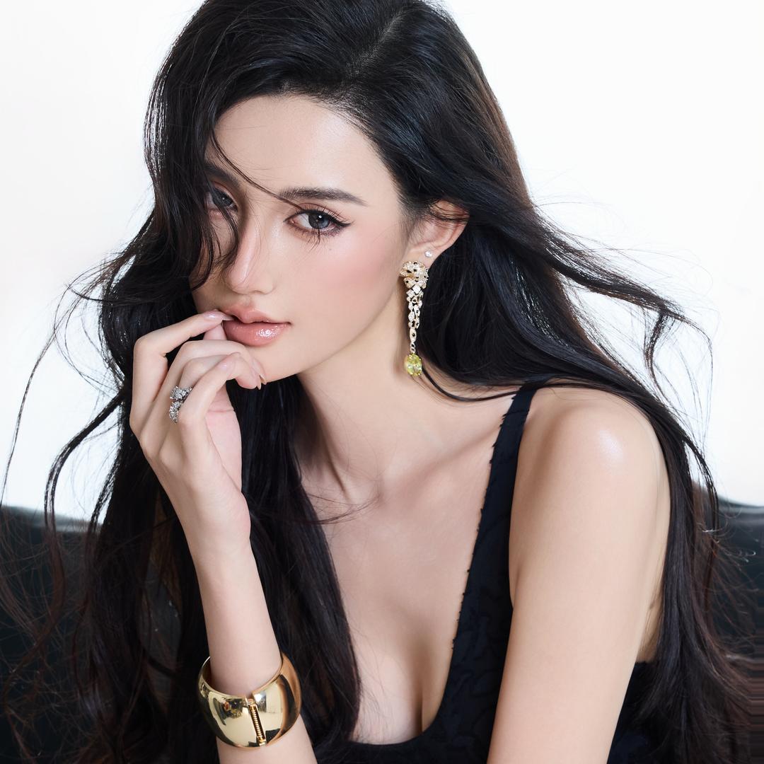 小露娜🔥@抖音