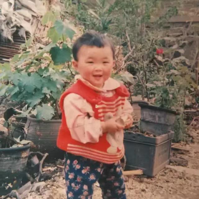 卖调料的小姐姐