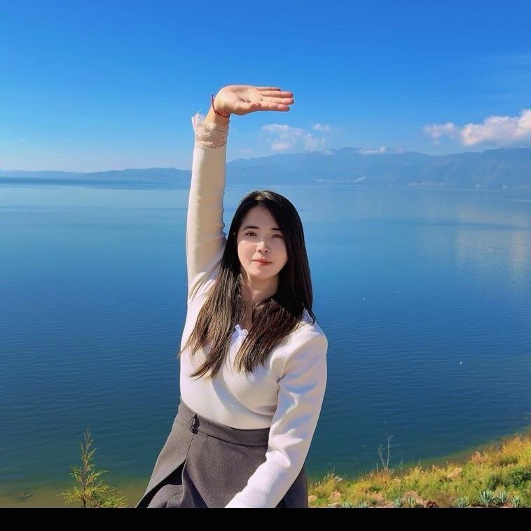 手🉑摘星辰