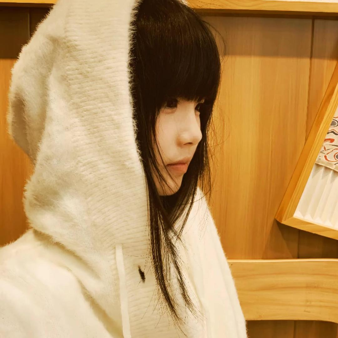 祈￴