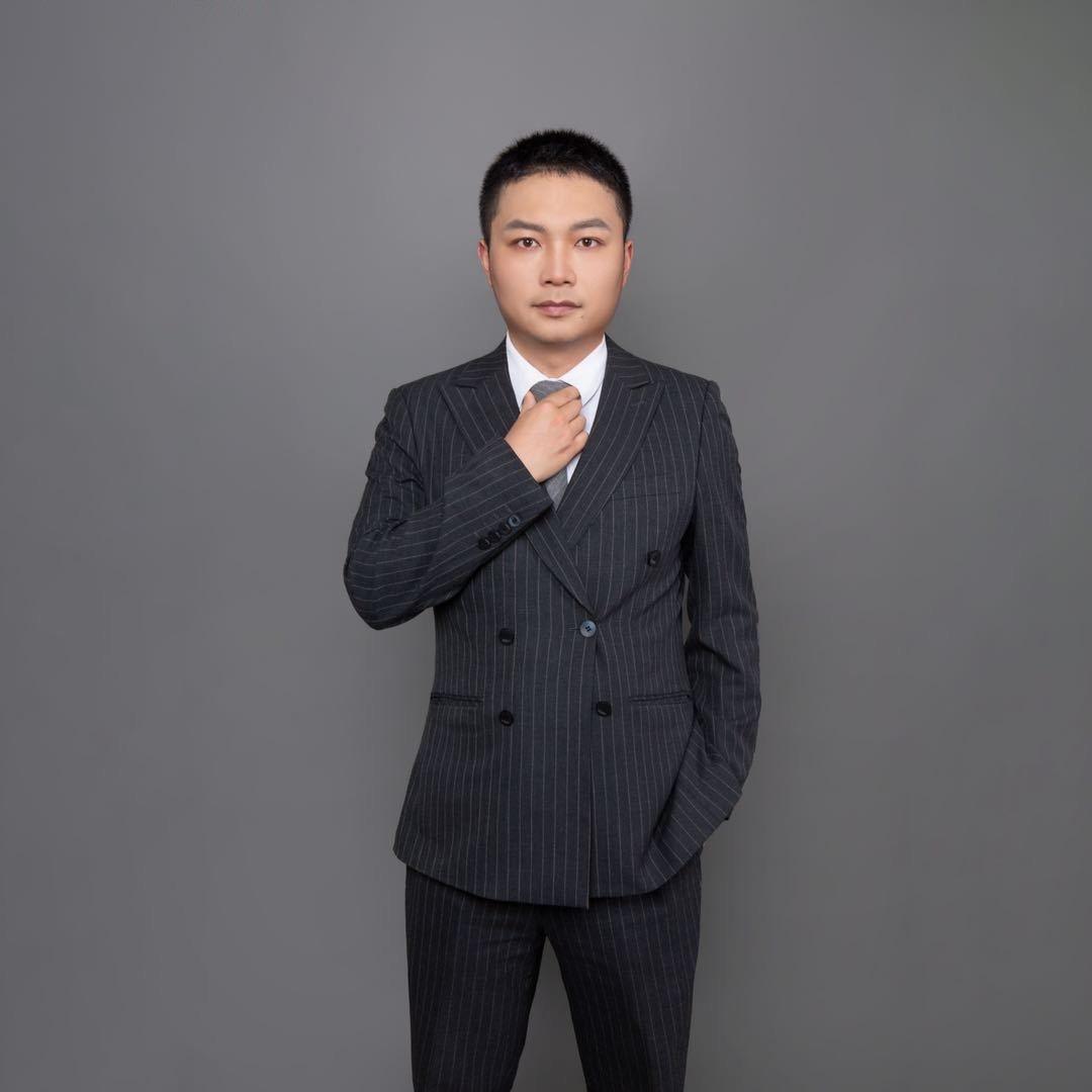 成都律师廖红毛（主攻经济案）