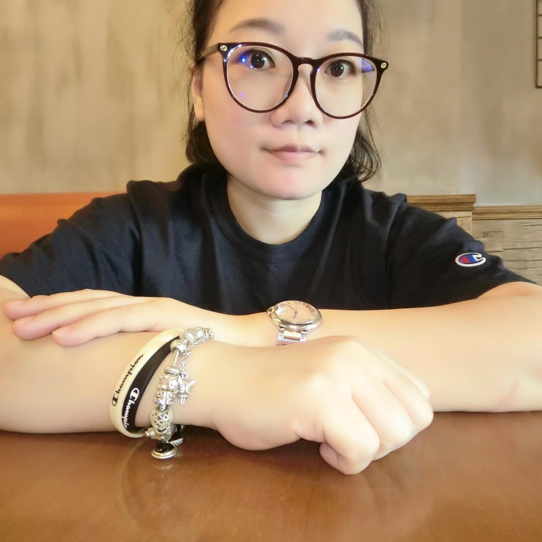 啊菁甜品就爱吃